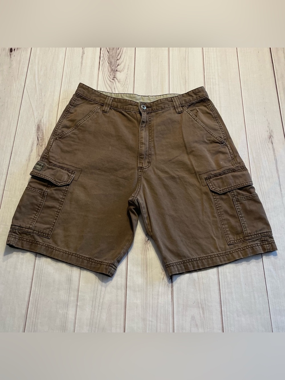 Wrangler Hero Originals Cargo Shorts Men’s 32 Brown Relaxed y2k Vintage 2000s